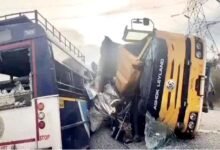 तेलंगाना में दर्दनाक हादसा : ट्रक और बस के बीच हुई भीषण टक्कर, 20 लोगों की मौत, 10 घायल 11 Untitled 7 copy