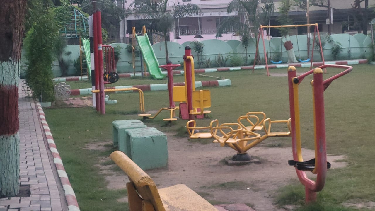 WhatsApp Image 2025 11 13 at 5.45.39 PM