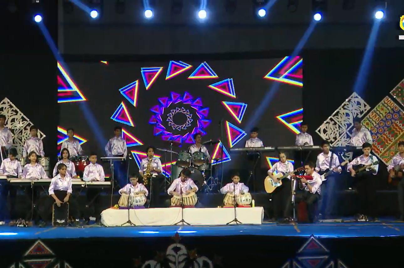 ee6ef937 6c05 4741 9103 dbbb7456c04d