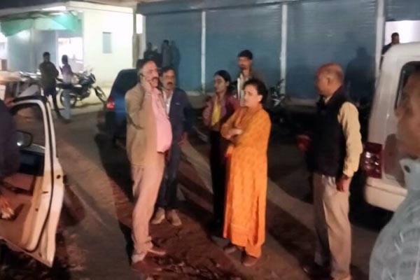 शहपुरा में दो व्यापारियों पर कार्रवाई,अवैध धान भंडारण का खुलासा 1 05 4