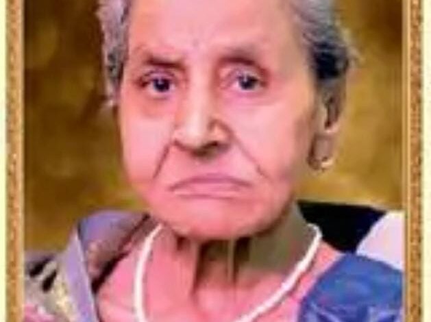 प्रसिद्ध गीतकार गांधीवादी नेता एवं समाजसेवी, मध्यप्रदेश सरकार के पूर्व मंत्री स्व विट्ठल भाई पटेल कीधर्मपत्नी श्रीमती कमलाबेन पटेल पंचतत्व में विलीन 1 IMG 20251202 WA0495