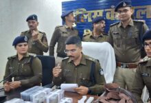 डकैती की घटना करने वाले पारधी गिरोह को पकड़ने में कोतवाली पुलिस को मिली सफलता, सस्ते सोने का लालच देकर ग्राहकों बुलाकर साढ़े 8 लाख रुपये की डकैती 10 IMG 20251226 WA0015