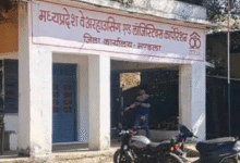 अमानक गेहूं सप्लाई : 3 अधिकारियों पर FIR ,22 उचित मूल्य दुकानों में भेजा गया था खराब गेहूं 12 Screenshot 20251204 172039.WhatsApp