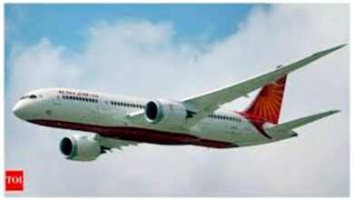 आसमान में फिर फूल गई एयर इंडिया की सांस, बीच हवा में अचानक बंद हुआ विमान का इंजन, 7 Untitled 2 copy 13