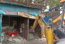 मिशन क्लीन सिटी,तीन पत्ती से छोटी लाइन फाटक तक बाजार अतिक्रमण मुक्त 11 WhatsApp Image 2025 12 01 at 1.41.27 PM