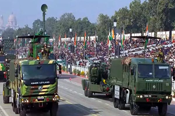 77वां गणतंत्र दिवस :कर्तव्य पथ पर दिखी नई सेना, नए फॉर्मेशन, नए योद्धा और नया भारत 3 05 15