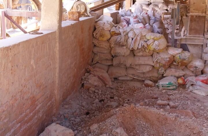 अमकुही औद्योगिक नगर में बिना अनुमति बाक्साइड का अवैध भंडारण 1 IMG 20260106 WA0026