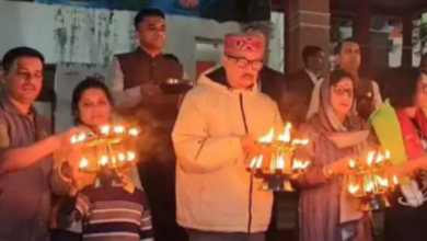 नर्मदा नगरी पहुंचे छत्तीसगढ़ के राज्यपाल : नववर्ष पर परिवार सहित किया पूजा-अर्चना; महिष्मती घाट पर नर्मदा महाआरती में हुए शामिल 8 Screenshot 20260101 214729.Gallery