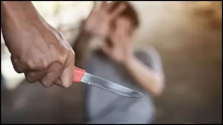 भोपाल में साइको हमलावर का खौफ: कटर से तीन छात्राओं को किया लहूलुहान 1 attack on student 1555019778