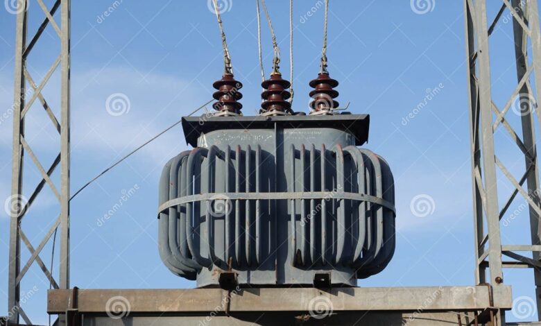 closeup electricity transformer electricity transformer 183015531