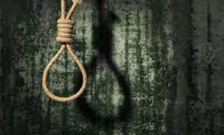 हनीट्रैप के जाल में फंसे युवक ने दी जान, युवती पर 8 लाख की वसूली और ब्लैकमेलिंग का आरोप 1 nagar nigam phasi
