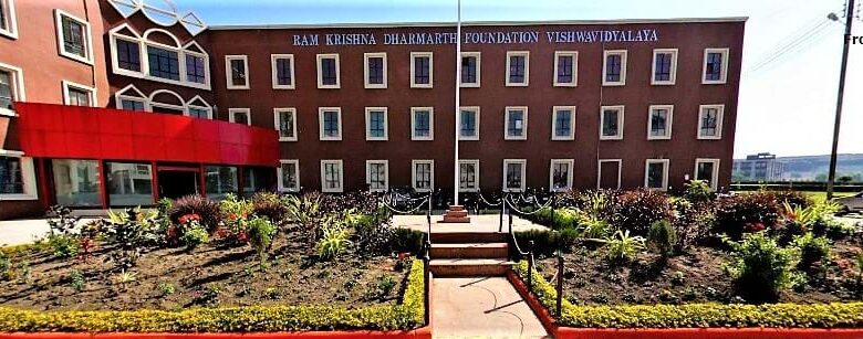 भोपाल: RKDF यूनिवर्सिटी के ठिकानों पर राजस्थान STF का छापा, संचालक के घर भी पहुंची टीम 1 rakesh sahu