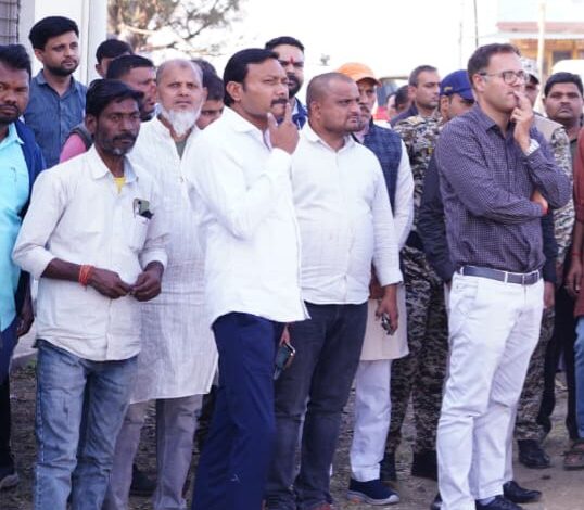 मुख्यमंत्री के प्रस्तावित बरही आगमन की तैयारियों का कलेक्टर व एसपी ने लिया जायजा 1 02 1