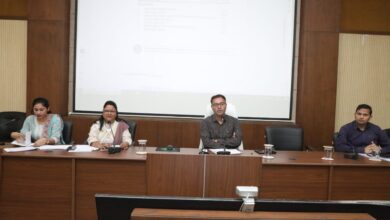 अधिकारी जनगणना कार्य को प्राथमिकता दें – कलेक्टर 6 02