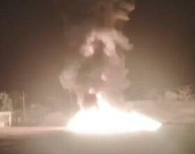 नल जल योजना की पाइपों में लगी आग : बिजली खंभा गिरने से 8-10 लाख का नुकसान 6 IMG 20260208 WA0137