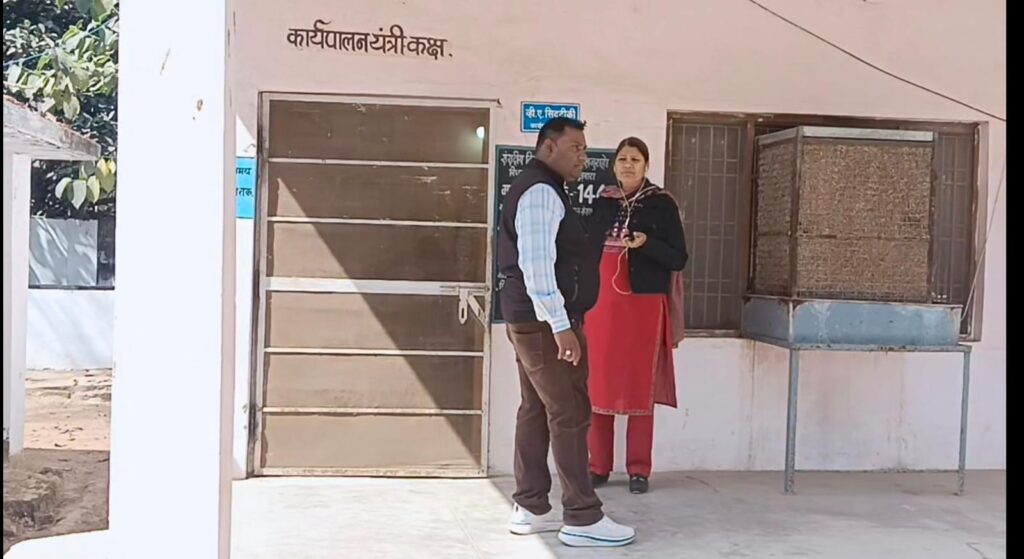 जल संसाधन विभाग के कार्यपालन यंत्री वीए सिद्दीकी 20 हजार की रिश्वत लेते रंगे हाथ ट्रैप, जबलपुर लोकायुक्त की बड़ी कार्रवाई 2 IMG 20260217 WA0011 1024x559 1