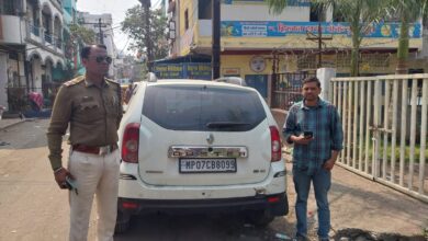 वीआईपी रोड पर कार से स्टंट करना पड़ा भारी 7 IMG 20260222 WA0009