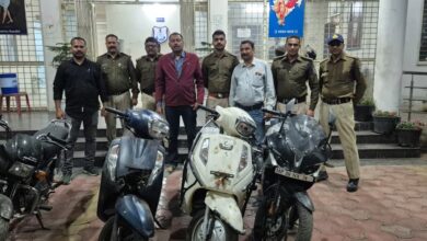 गोहलपुर पुलिस की बड़ी कामयाबी: शातिर वाहन चोर गिरोह का पर्दाफाश, 7 लाख रुपये के चोरी के वाहन बरामद 9 IMG 20260225 WA0040