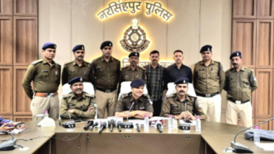 पुलिस की बड़ी कार्यवाही : 6 लाख की स्मैक जप्त, 3 बड़े तस्करों को ऐसे किया गिरफ्तार... 15 Screenshot 20260216 194920.WhatsApp