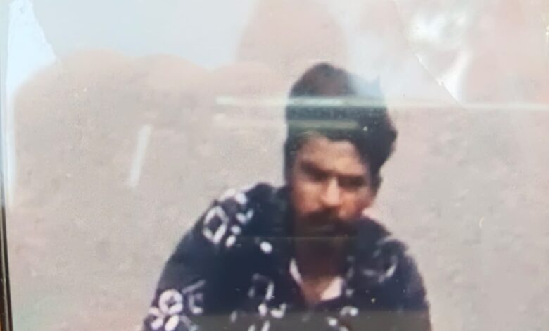 कलेक्ट्रेट के भीतर वकील से मोबाइल लूट, CCTV में कैद बदमाश सुरक्षा पर गंभीर सवाल 1 WhatsApp Image 2026 02 03 at 3.51.44 PM