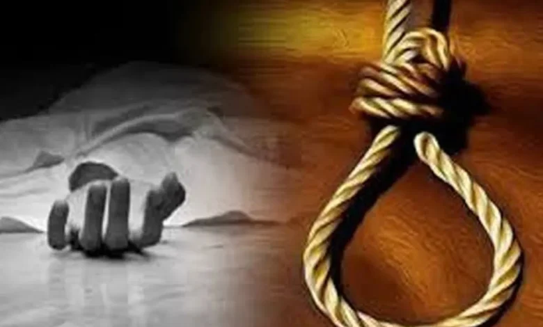 ससुराल में रह रहे युवक ने फांसी लगाकर दी जान 1 a1