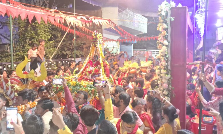 मां श्री दया धाम का ज्वारा जुलूस भव्यता के साथ जारी, भक्तिभाव में डूबा शहर 1 20260327 194117