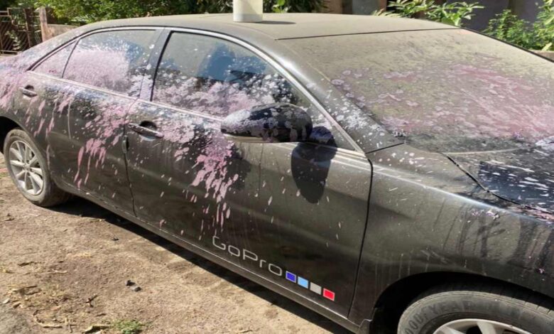 राजधानी में एचआई की कार पर रंग के साथ फेंका एसिड 1 CHAR ME ASID ATAIK BHOPAL