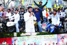 निषादराज जयंती पर निकली विशाल वाहन रैली, मुख्यमंत्री ने वीडियो कांफ्रेसिंग के माध्यम से दी बधाई, जल से जुड़े व्यावसायिक क्षेत्रों में समाज को उचित आरक्षण का दिलाया भरोसा 11 IMG 20260325 124315