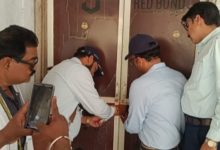 नगर निगम की बड़ी कार्रवाई: आवासीय भवनों में व्यवसायिक उपयोग पर सीलिंग, बकाया न चुकाने वाले संस्थानों में जड़े ताले 4 Screenshot 20260309 202620.WhatsApp