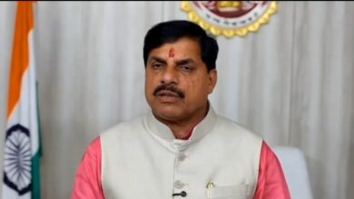 टी-20 वर्ल्ड कप में भारत की ऐतिहासिक जीत: मुख्यमंत्री डॉ. मोहन यादव ने दी बधाई, कहा- "भारतीय क्रिकेटर सर्वश्रेष्ठ थे और सर्वश्रेष्ठ हैं" 6 WhatsApp Image 2026 03 08 at 11.29.12