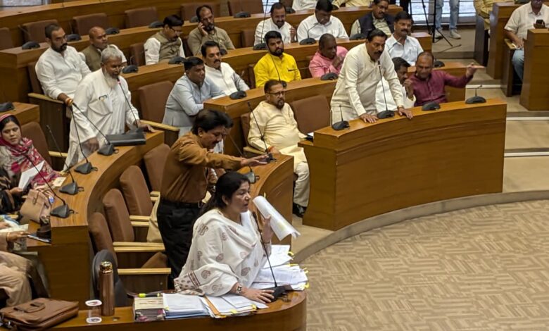 हंगामे के बीच 3938 करोड़ का नगर निगम बजट पेश - विकास की गाथा लिखने का दावा, विपक्ष ने किया हंगामा 1 WhatsApp Image 2026 03 23 at 12.41.37 1