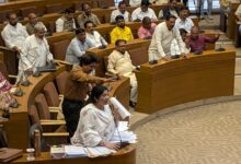 निगम सदन में गोकशी और राष्ट्र माता प्रस्ताव पर गरमाई बहस - विपक्ष ने कार्रवाई पर उठाए सवाल, गौ माता को राष्ट्र माता का दर्जा देने की मांग तेज 10 WhatsApp Image 2026 03 23 at 12.41.37