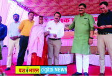 योजनाओं का लाभ हर पात्र व्यक्ति को मिले, साधूराम स्कूल में तीन दिवसीय पुस्तक एवं गणवेश मेला का शुभारंभ 8 shfvir