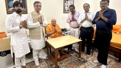 महंत स्वामी महाराज के सान्निध्य में भाव-विभोर हुए विवेक तन्खा, जबलपुर की यादों ने छुआ दिल 6 01