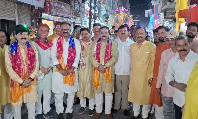 भगवान चित्रगुप्त जी की भव्य शोभायात्रा एवं प्राकट्य उत्सव में उमड़ा जनसैलाब 1 20260423 191734