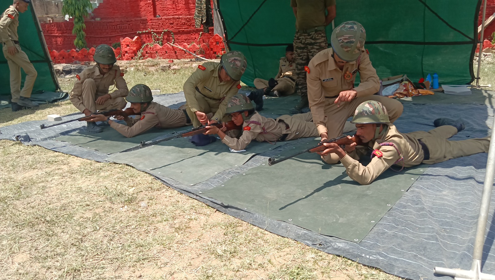 एनसीसी कैम्प मे 32 एमपी बटालियन से 21 कैडेट चयनित, सिलिकोबाइट केडीसी कॉलेज में चल रहा प्रशिक्षण 6 IMG 20260423 WA1059