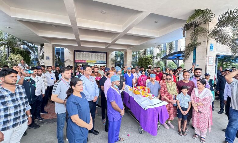 एम्स भोपाल में अंगदाता को गार्ड ऑफ ऑनर, मानवता को नमन 1 IMG 20260427 WA0042