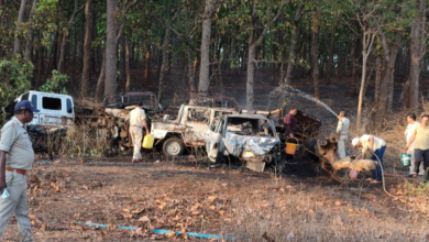 अमरकंटक थाना परिसर में खड़े वाहनों में लगी आग, चौपहिया वाहनों सहित कई दो पहिया आए चपेट में 4 Screenshot 20260415 015655.WhatsApp