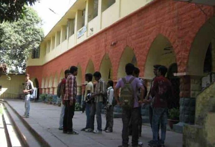 डीडीओ पावर में देरी से वेतन संकट, 10 कॉलेजों के 1000 कर्मचारी प्रभावित - प्रशासनिक प्रक्रिया अटकने से रुका वेतन भुगतान 1 WhatsApp Image 2026 04 11 at 09.01.03