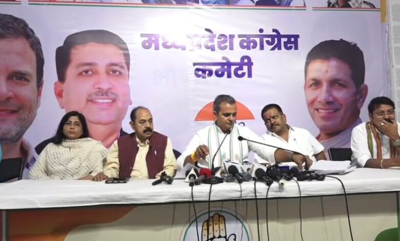 सरकारी नहरों पर खड़े हो गए पेट्रोल पंप और कॉलोनियाँ, कांग्रेस का बड़ा हमला 1 WhatsApp Image 2026 04 23 at 13.42.22