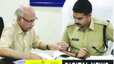 हर हफ्ते जनसुनवाई, कम नहीं हो रही शिकायतें, पुलिस कंट्रोल रूम में अधिकारियों ने सुनीं लोगों की फरियाद 8 03 14