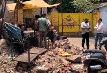 खाद्य विभाग की बड़ी कार्रवाई, ठाकुर चाट भंडार में मिली भारी गंदगी 4 07 9