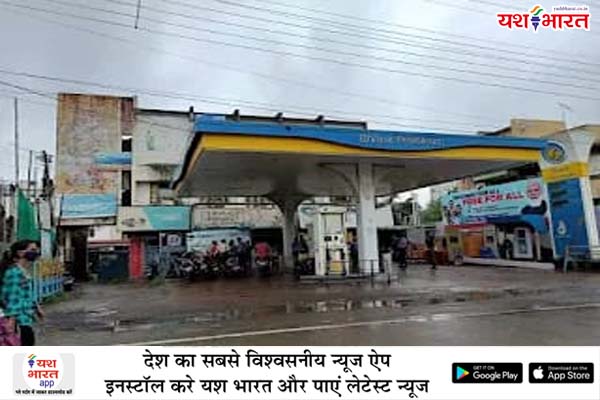 शीतलामाई पेट्रोल पंप पर दो नाबालिगों की बेरहमी से पिटाई,शराब के लिए पैसे न देना पड़ा 1 09 6