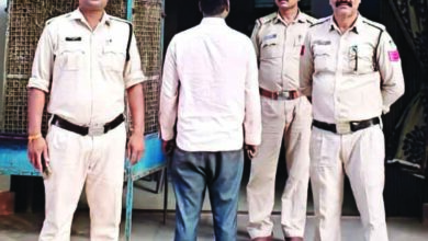 मैरिज गार्डन के अंदर घुसकर दुल्हन के जेवरात चोरी करने वाला आरोपी गिरफ्तार, आरोपी ने भतीजे के साथ दिया वारदात को अंजाम 4 105