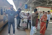 भीषण गर्मी में यात्रियों का सहारा बना भोपाल मंडल, 14 स्टेशनों पर शुरू की निःशुल्क जलसेवा 11 20260515164837 xnxFO2sP