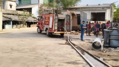 माधवनगर में अजय फुट रबर प्लांट में भीषण आग, चार दमकल गाड़ियां मौके पर 18 IMG 20260525 WA0038
