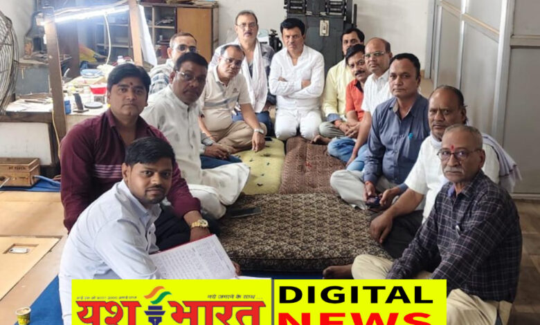 शीघ्र होंगे कटनी सराफा एसोसिएशन के चुनाव, 7 सदस्यीय चुनाव समिति बनी, बैठक में तय हुई रूपरेखा 1 IMG 20260527 195516