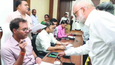 शराब दुकान के खिलाफ अंजूमन कमेटी ने खोला मोर्चा, चौपाटी रोड पर खुली शराब दुकान को हटाने की मांग 8 Page 4 copy 1