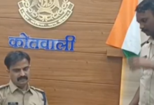 शातिर बदमाश पुलिस की गिरफ्त में : चोरी की मोटरसाइकिल बरामद 17 Screenshot 20260510 095509.WhatsApp