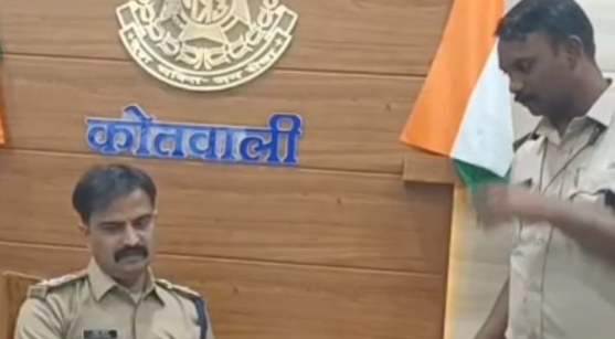 शातिर बदमाश पुलिस की गिरफ्त में : चोरी की मोटरसाइकिल बरामद 1 Screenshot 20260510 095509.WhatsApp